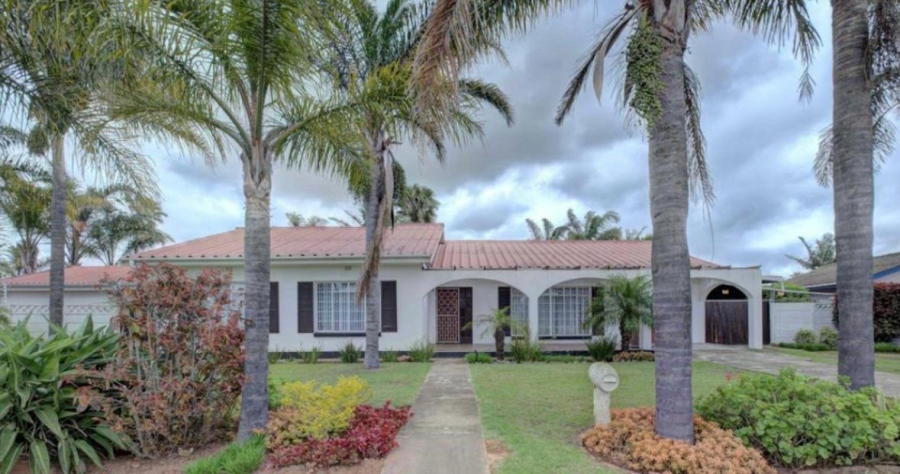 4 Bedroom Property for Sale in Windsor Park Eastern Cape
